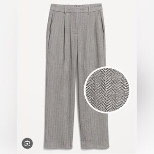 Old Navy Extra High-Waisted Taylor Super Wide-Leg
Trouser Suit Pants